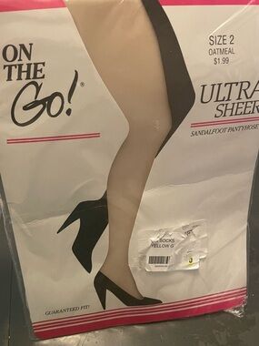 On The Go! Ultra Sheer Sandalfoot Pantyhose Oatmeal color (Size 2) medium large